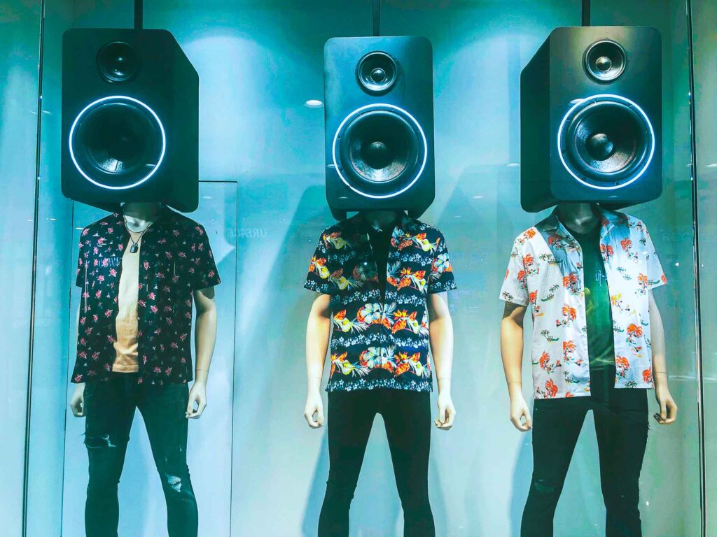 Wie InStore-Radio mit Retail Media neue Erlöse und bessere Stimmung schafft. Foto: wanaktek